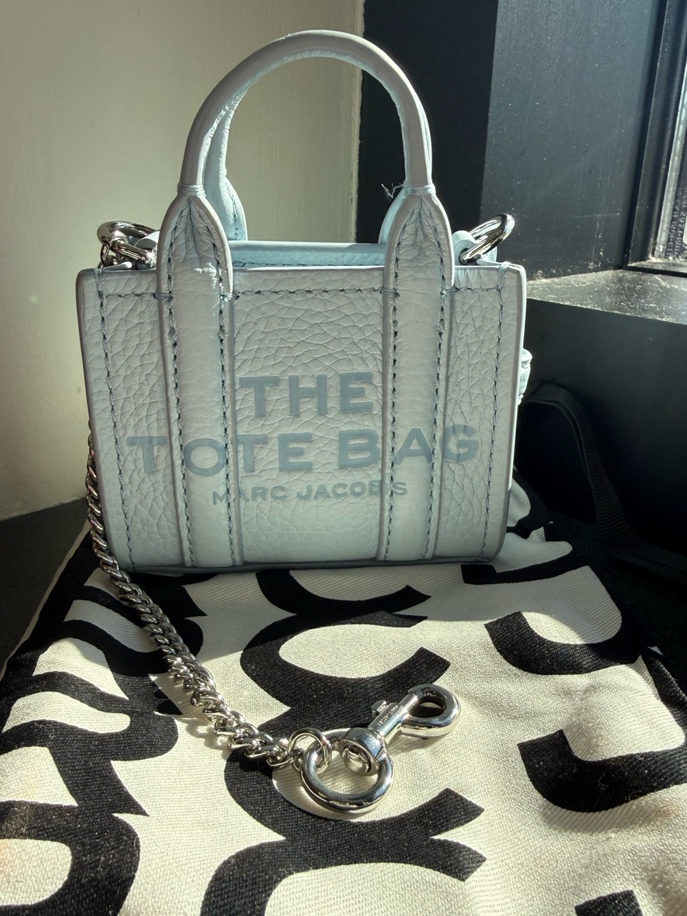 Marc Jacobs the nano tote charm wristlet cloud blue NWT